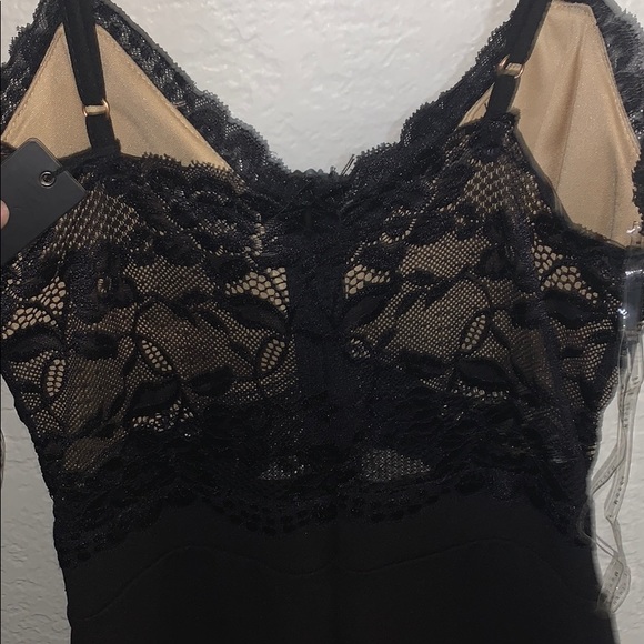 JUMPSUIT! Small never worn! - Picture 4 of 5